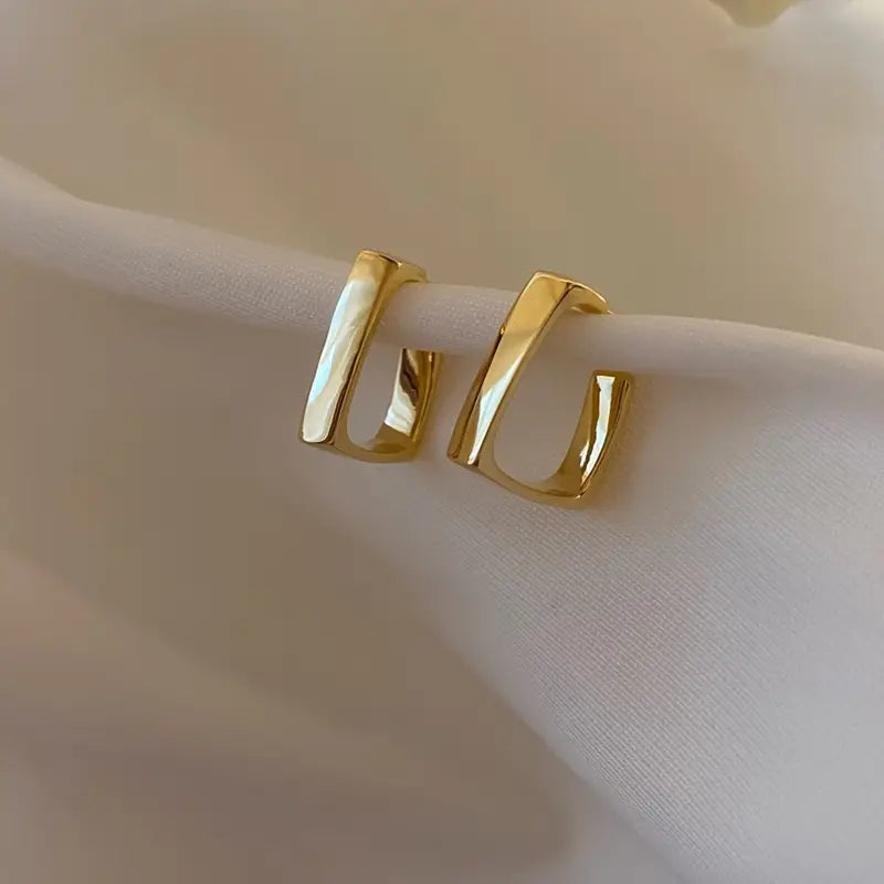 Elegant Minimalist Stud Earrings 14K Golden Plated